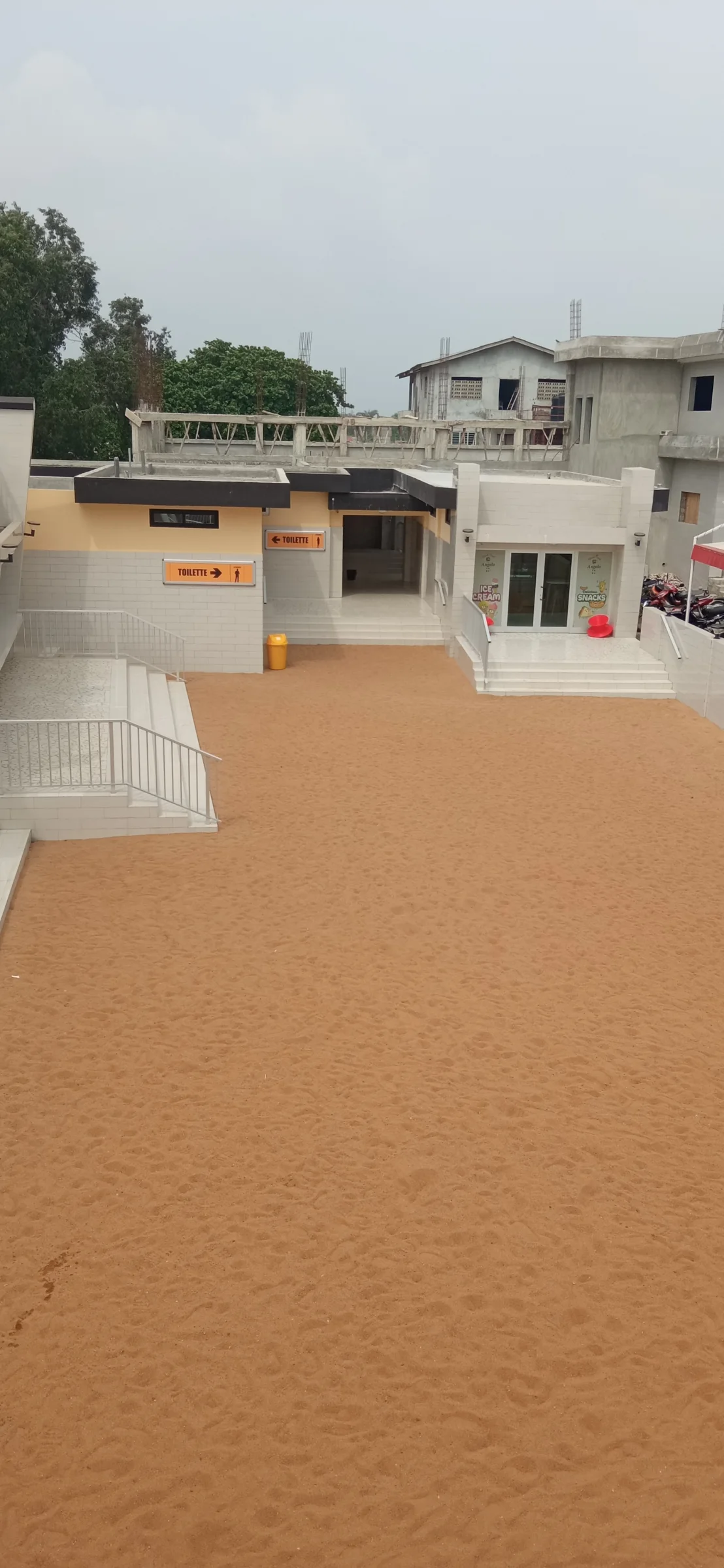 Photo 3 de IIFMEC Campus de Cotonou