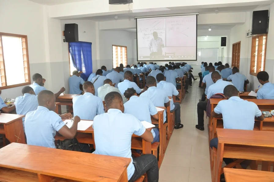 Photo 3 de École supérieure de Génie Civil Verechaguine AK.