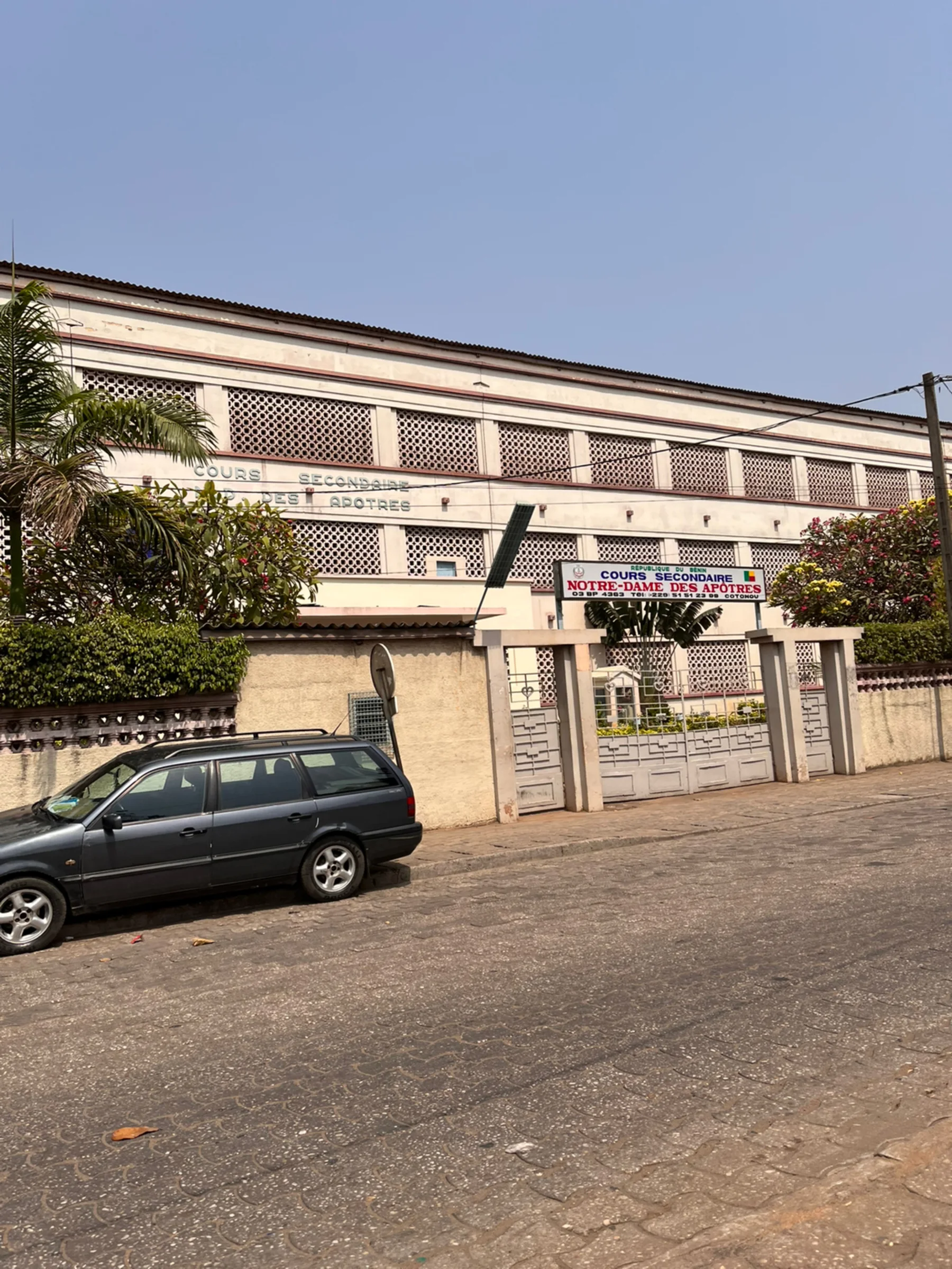 Logo de Cours Secondaire Notre Dame des Apôtres (CSNDA)